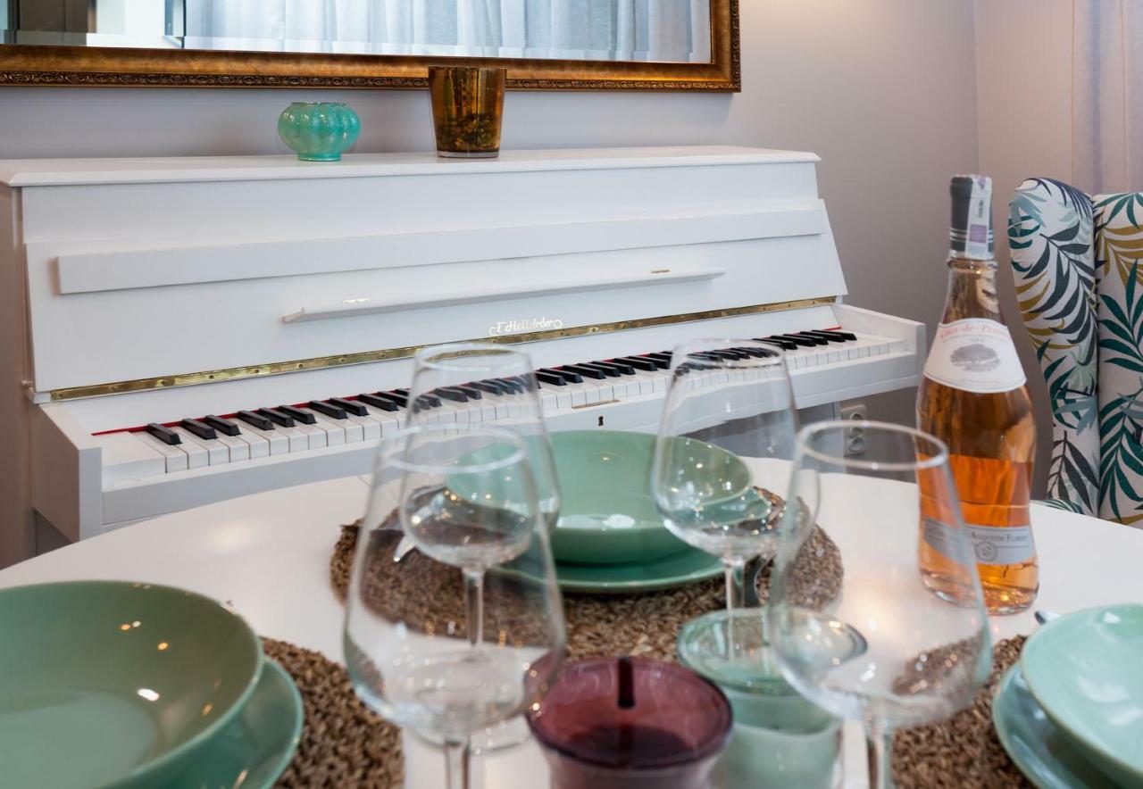 קרקוב City Of The Kings Piano Apartment מראה חיצוני תמונה